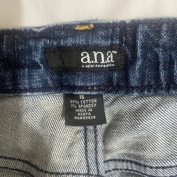 a.n.a Blue Straight Leg Jeans-SIZE 16 - Picture 5 of 5